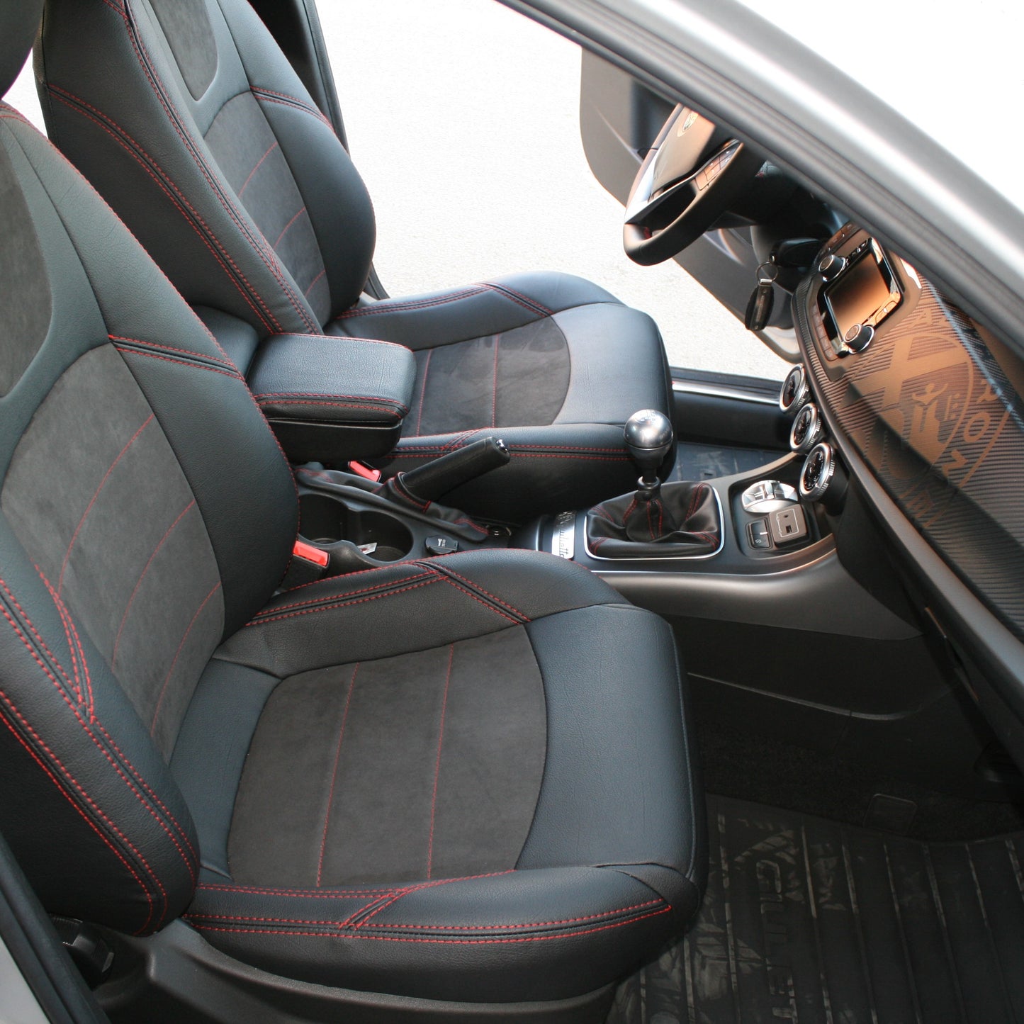 Set coprisedili su misura per Alfa Romeo Giulietta Restyling(2013-2020), Leather Style