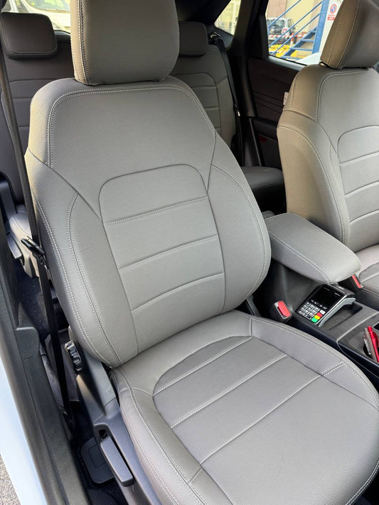 Maßgefertigte Sitzbezüge für Ford Kuga III (ab 2019) Hybrid, Lederoptik