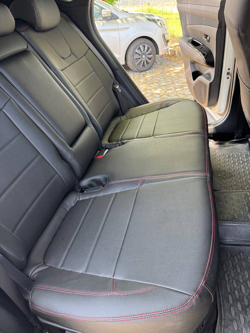Set coprisedili su misura Hyundai Tucson IV (NX4) Hybrid (2020–oggi), Leather Style