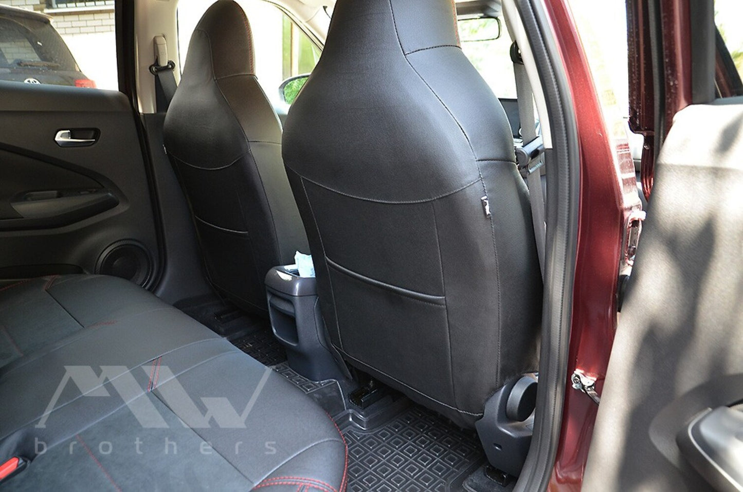 Set coprisedili su misura per Nissan Juke 2 (F16) (2019 in poi)