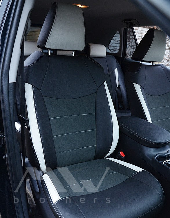 Passgenaue Sitzbezüge für Toyota Rav4 5 Hybrid (2018–2025), Lederoptik