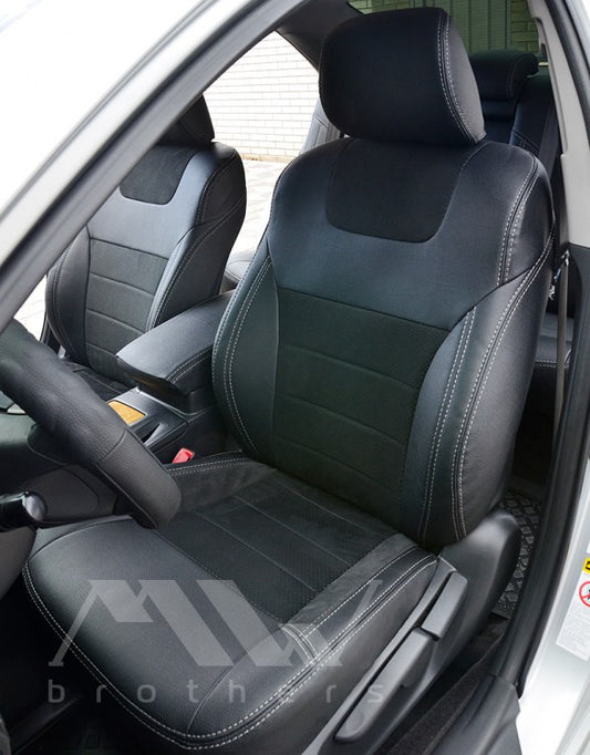 Maßgefertigte Sitzbezüge für Toyota Camry XV 40/45 (2006–2011), Lederoptik