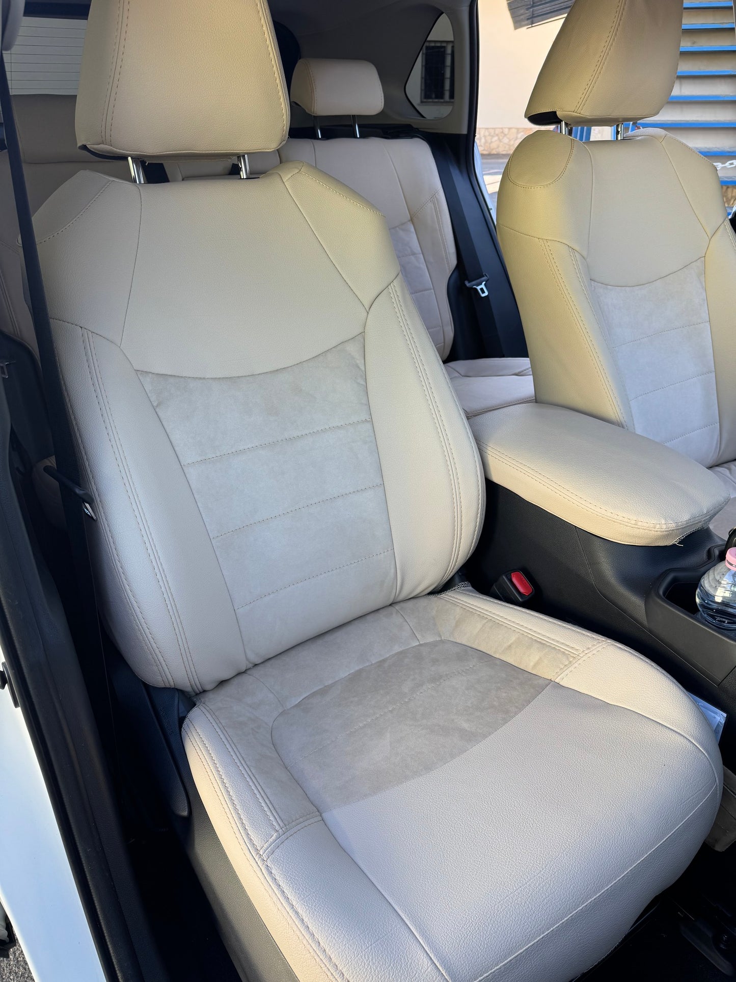 Set coprisedili su misura per Toyota Rav4 5 Hybrid (2018 - 2025), Leather style
