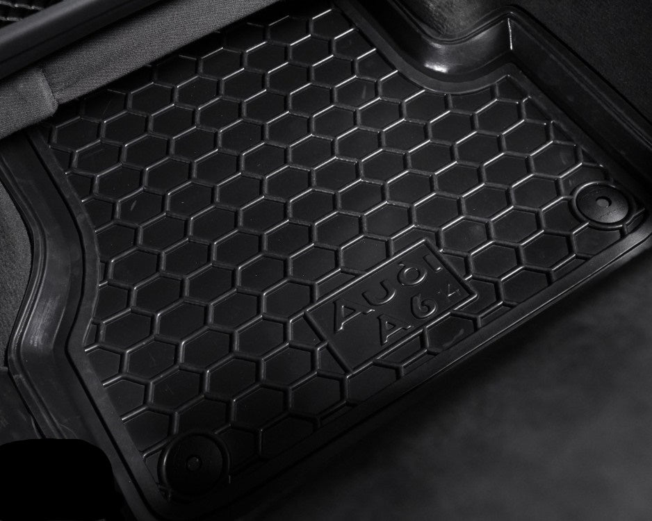 Set tappetini di gomma su misura per Audi A6 (C7) (2011-2018)