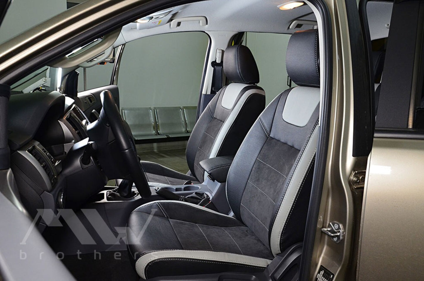 Set coprisedili su misura per Ford Ranger 4 (2011-2022), Leather Style