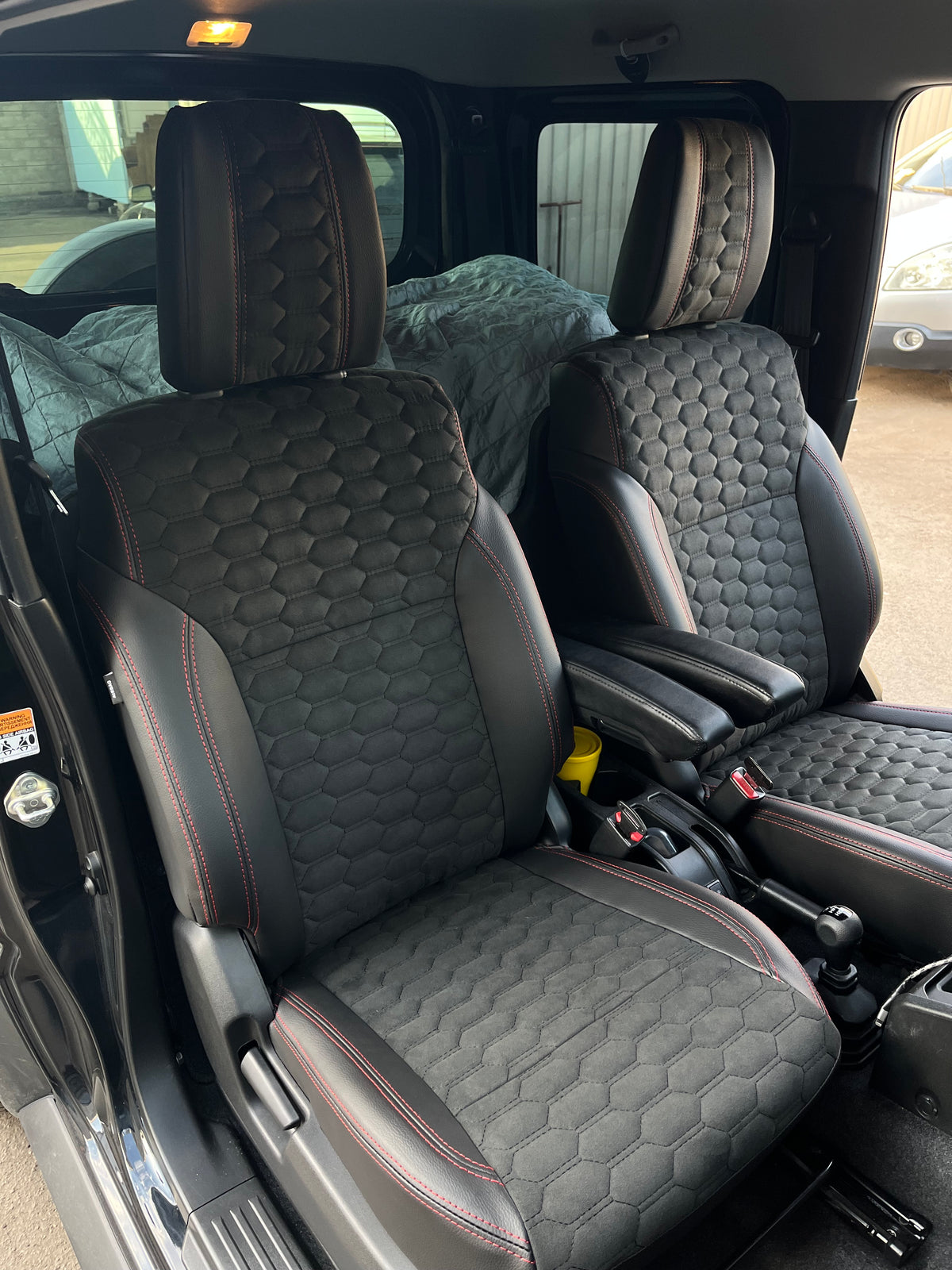 Set coprisedili su misura per Suzuki Jimny 4 (2018 in poi), Leather Style