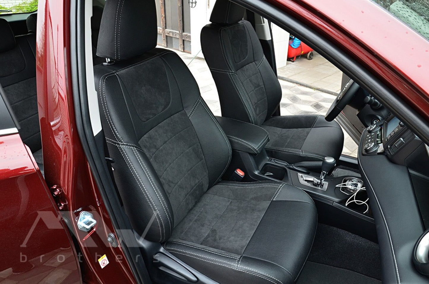 Set coprisedili su misura per Toyota RAV4 4 (XA40) (2016-2018), Leather Style