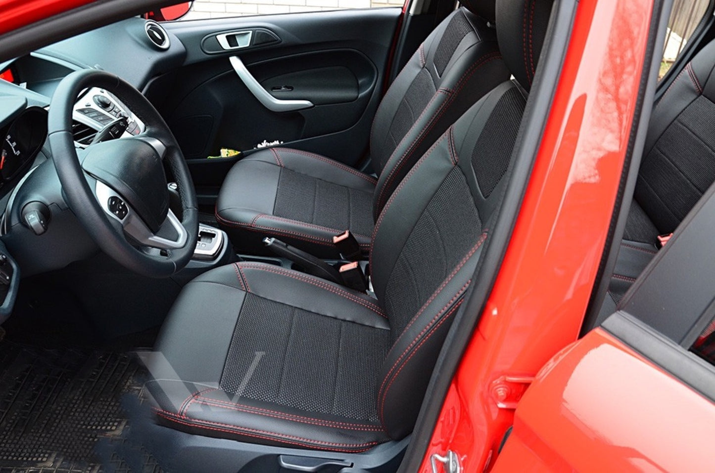 Set coprisedili su misura per Ford Fiesta Mk7 (2009-2018), Dynamic Style