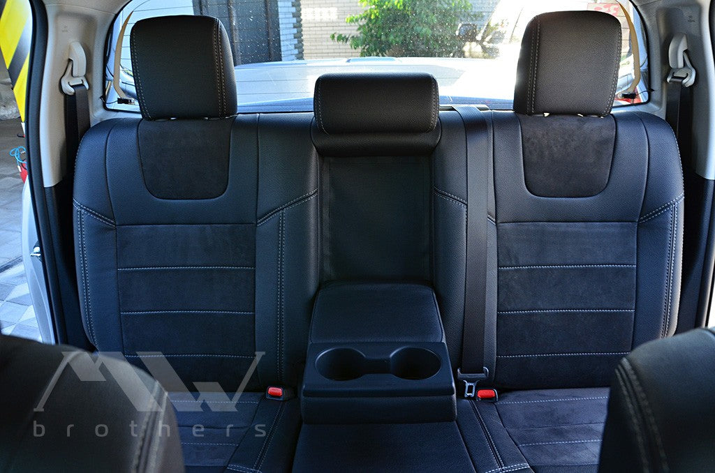 Set coprisedili su misura per Toyota Hilux 8 (2015 - oggi), Leather Style