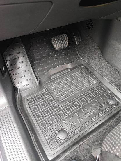 Set tappetini di gomma su misura per Nissan X-Trail T33 (2021-)