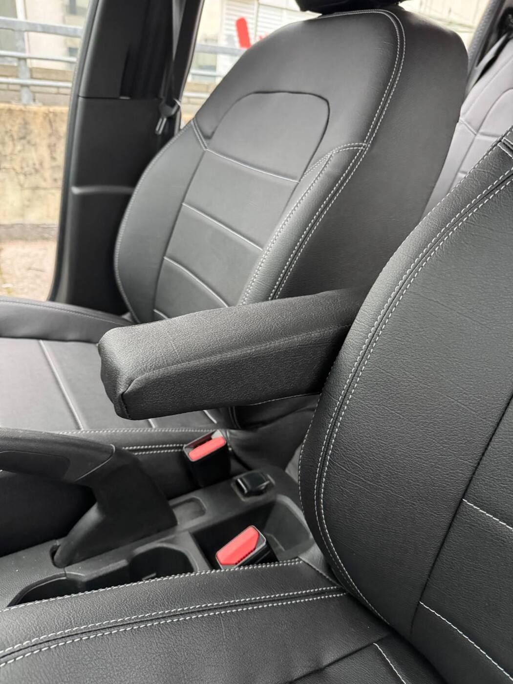 Set coprisedili su misura per Dacia Jogger (2021-oggi), Dynamic Style