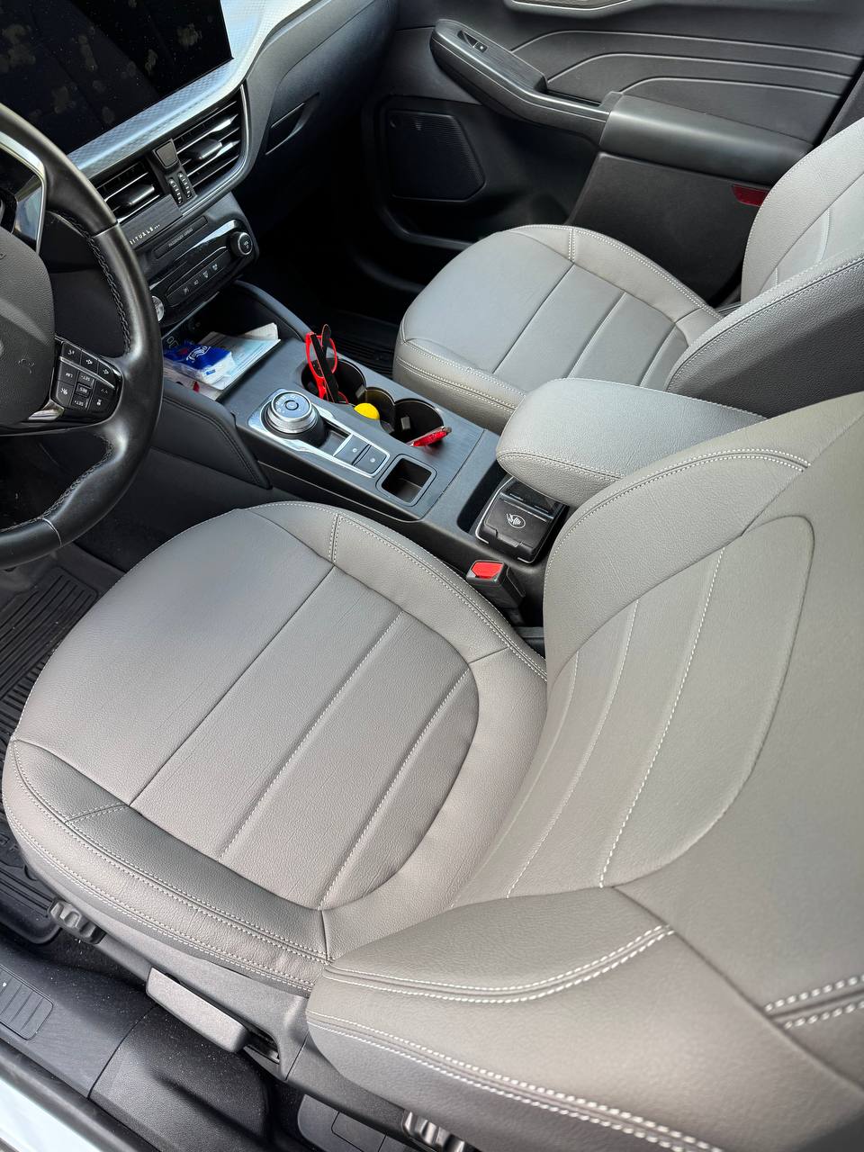 Set coprisedili su misura per Ford Kuga III (2019–oggi) Hybrid, Leather Style