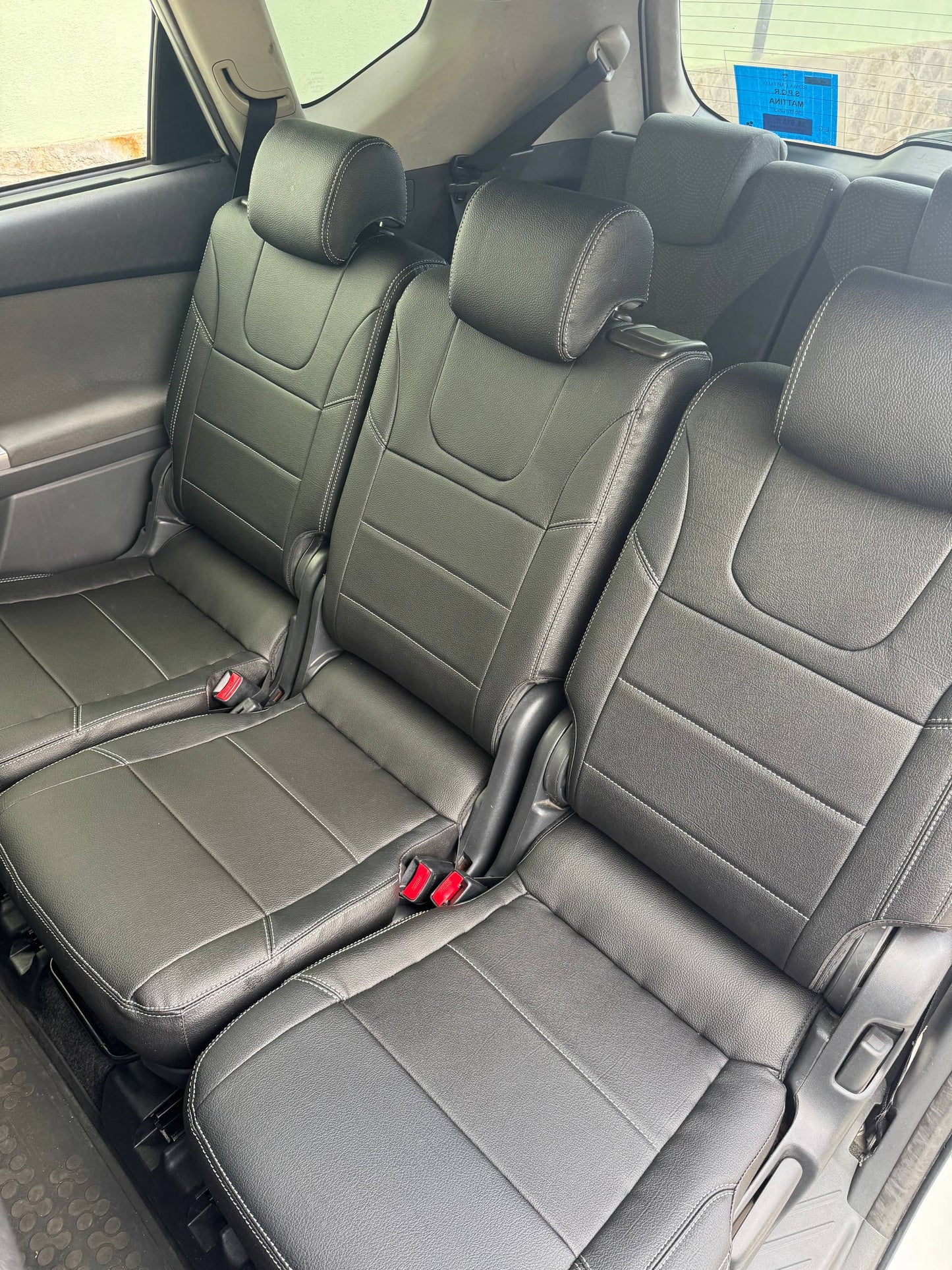 Set coprisedili su misura per Toyota Prius+ Hybrid (2012-2022), Leather Style