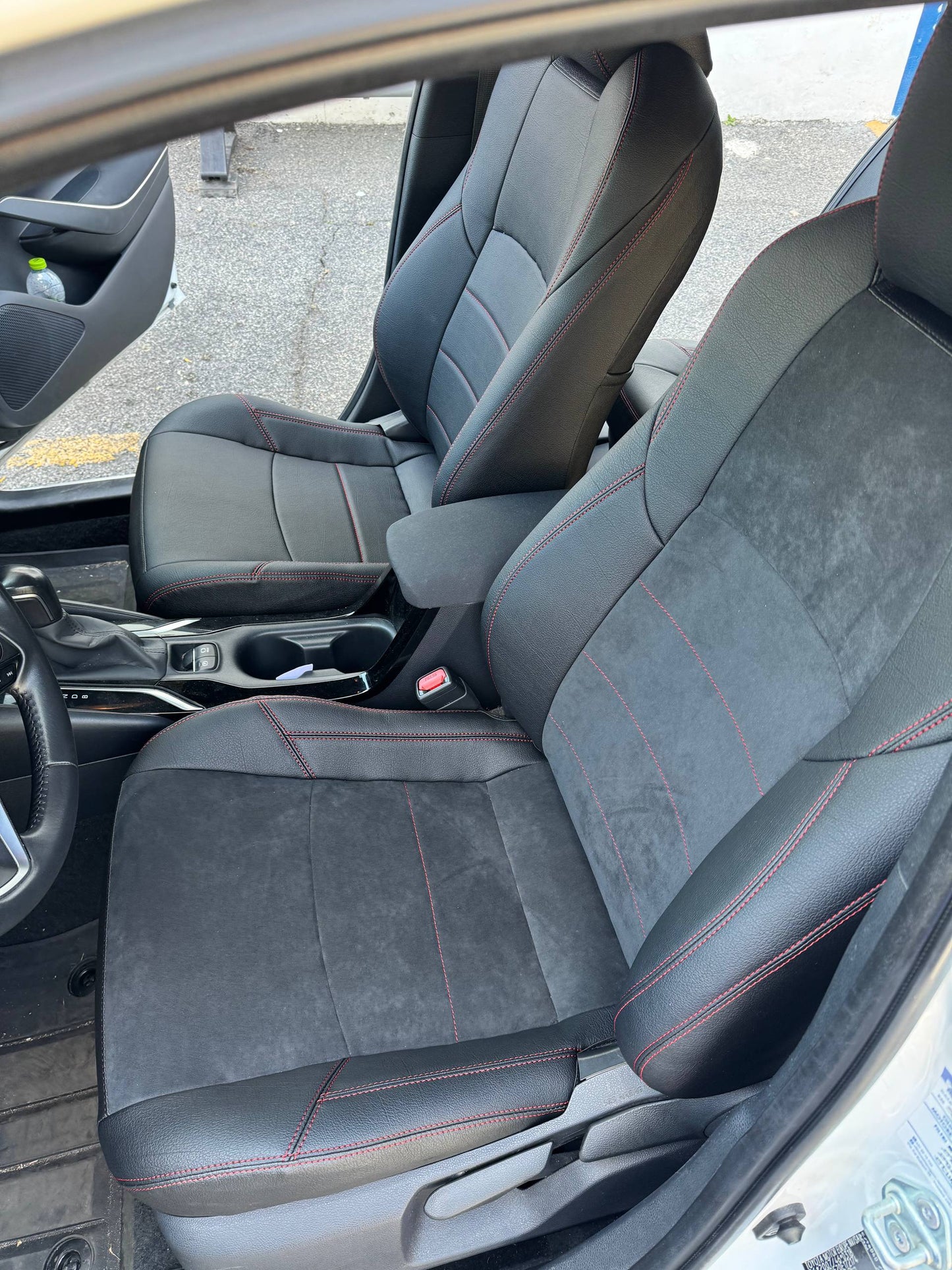 Set coprisedili su misura per Toyota Corolla (2019-oggi) Hybrid, Leather Style