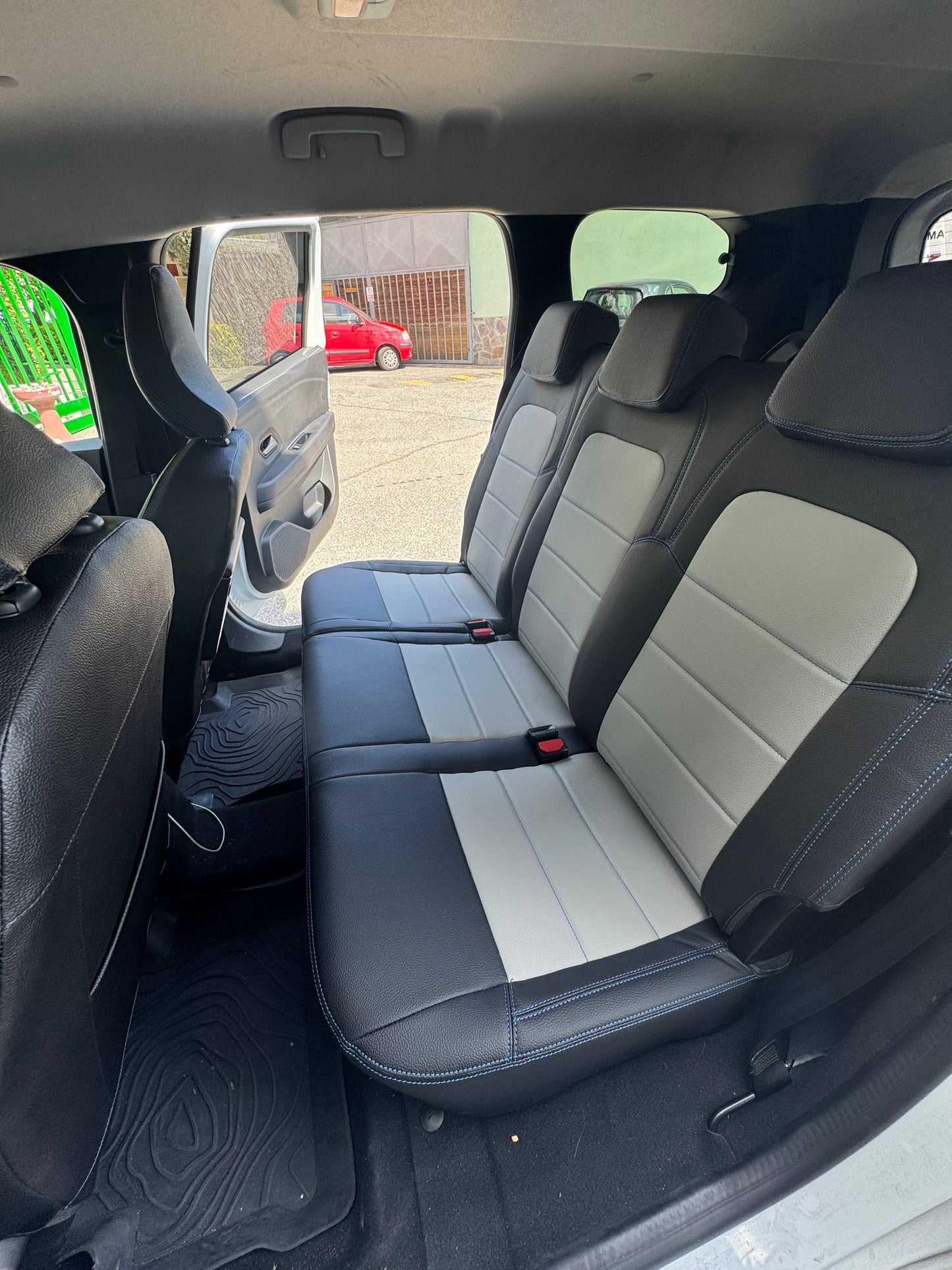 Set coprisedili su misura per Dacia Jogger (2021-oggi), Dynamic Style