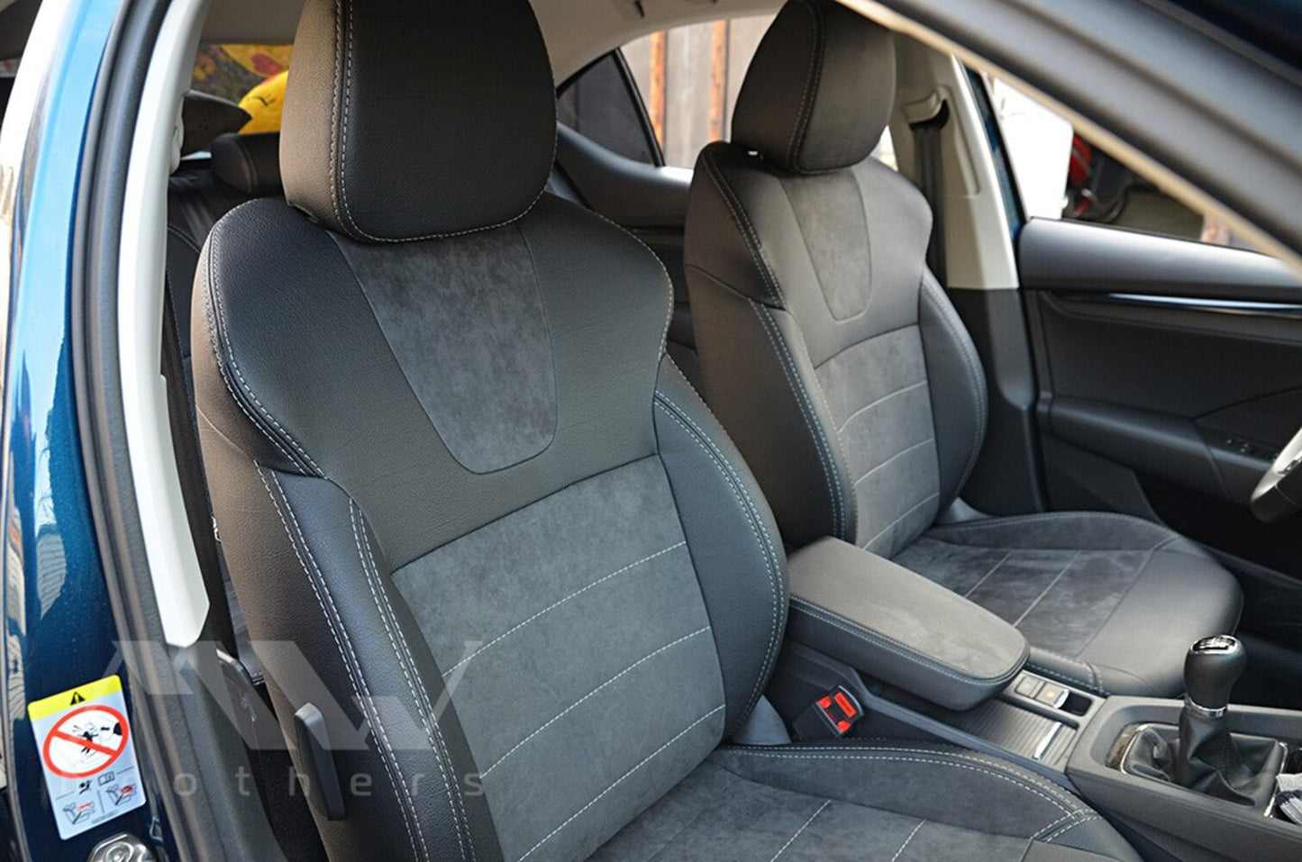 Set coprisedili su misura per Skoda Octavia A8 (2020 in poi), Leather Style