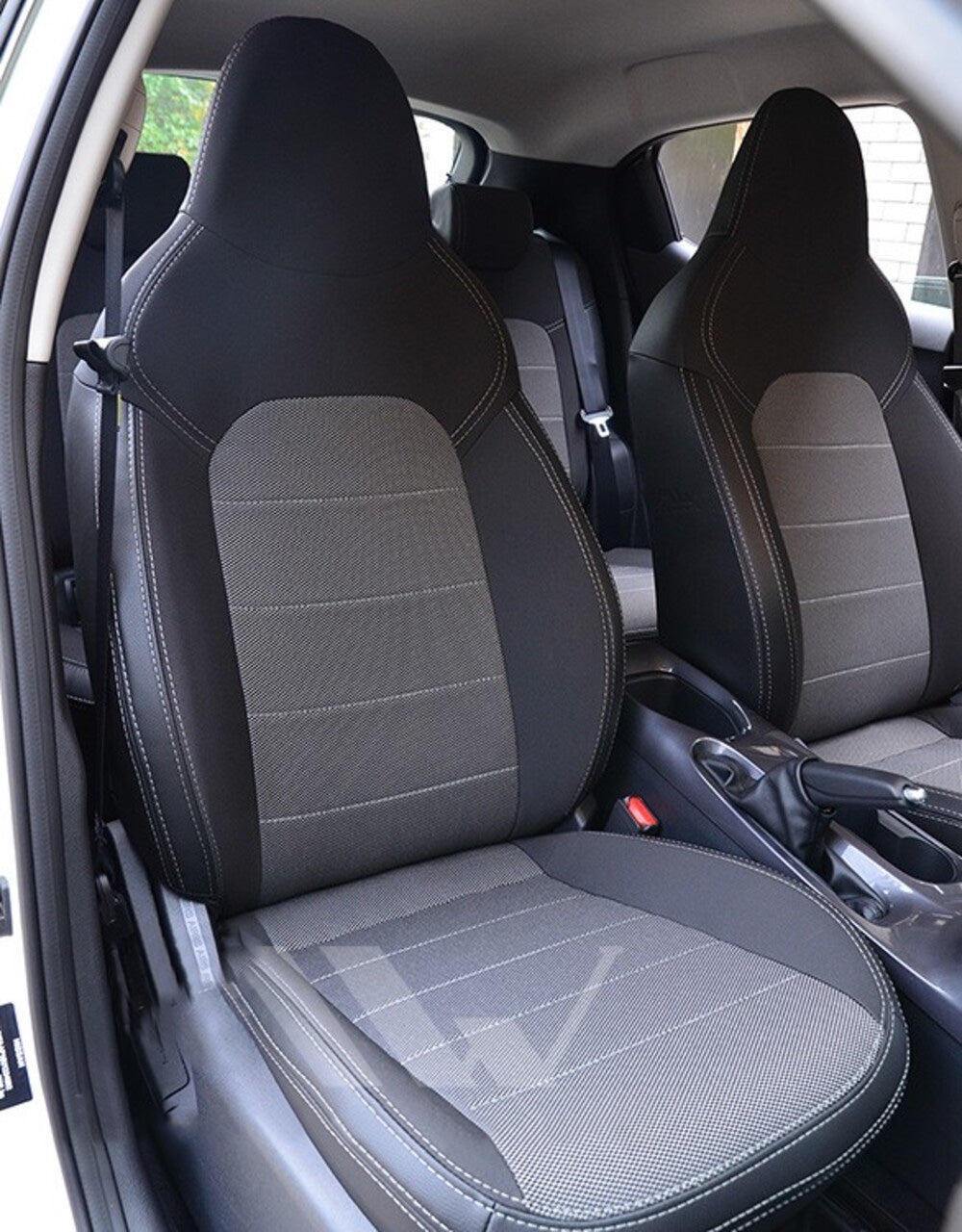 Set coprisedili su misura per Nissan Juke 2 (F16) (2019-), Comfort style