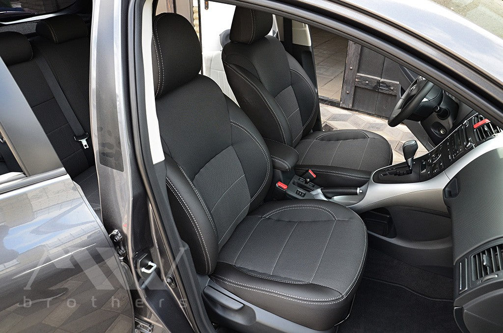 Set coprisedili su misura per Toyota Auris 1 (E150) (2006-2012), Serie Comfort