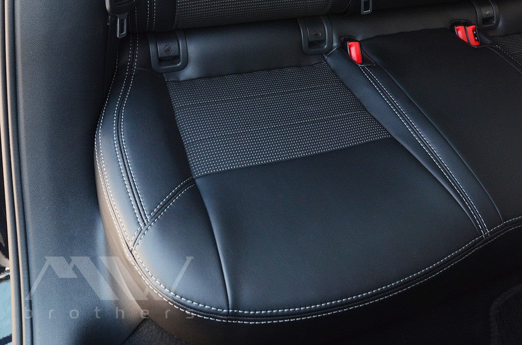 Set coprisedili su misura per Skoda Octavia A7 (2013-2020), Dynamic Style