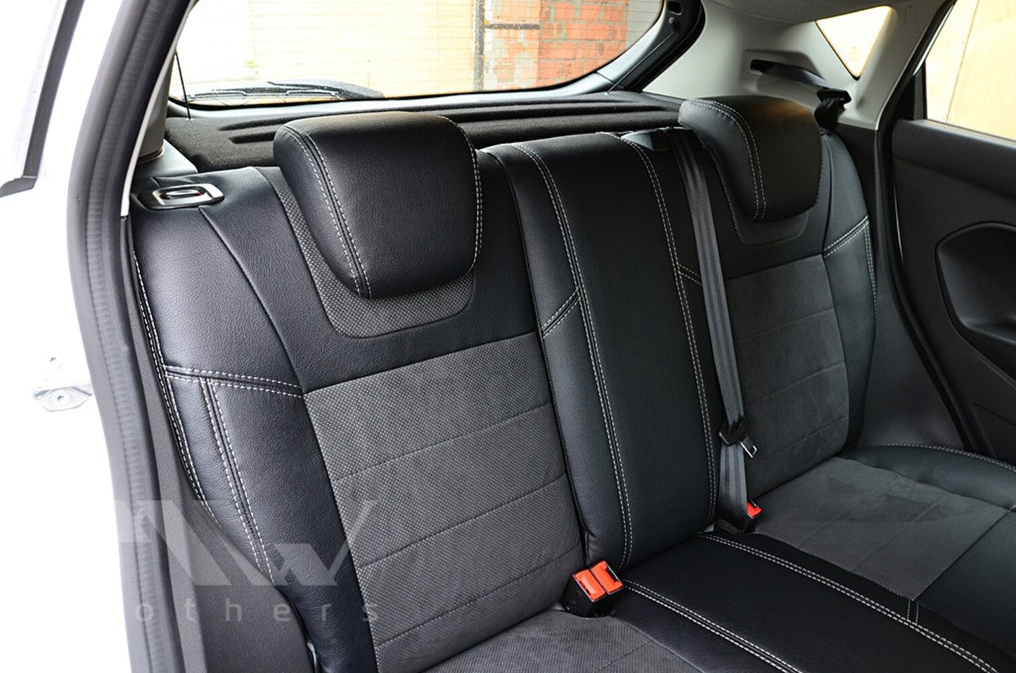 Set coprisedili su misura per Ford Fiesta (Mk7) (2008-2019), Leather Style