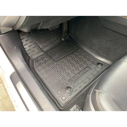 Maßgefertigte Gummifußmatten für Toyota Camry V70 (2018-2024)