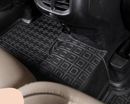 Set tappetini di gomma su misura per Jeep Cherokee KL (2014 - 2023)