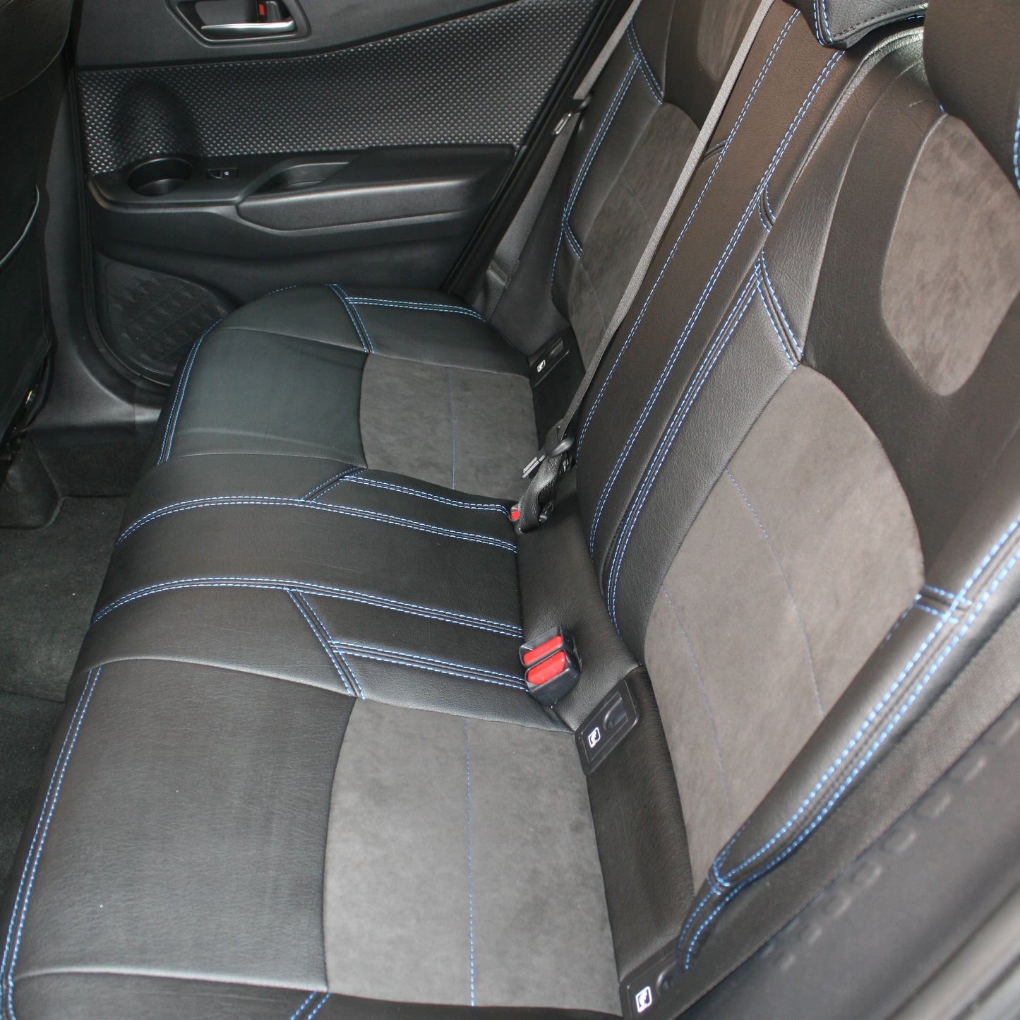 Set coprisedili su misura per Toyota C-hr Hybrid (2016-2023), LEather Style