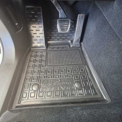 Set tappetini di gomma si musira per Alfa Romeo Stelvio (2017-oggi)
