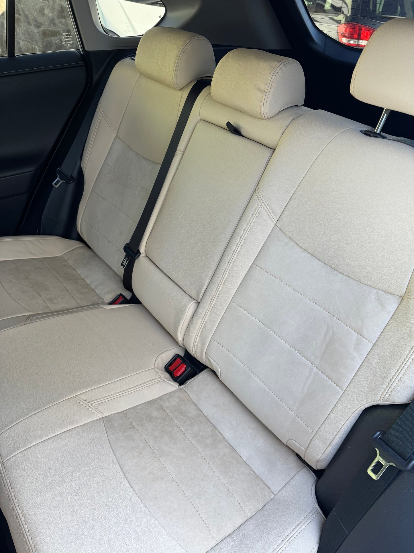 Set coprisedili su misura per Toyota Rav4 5 Hybrid (2018 - 2025), Leather style