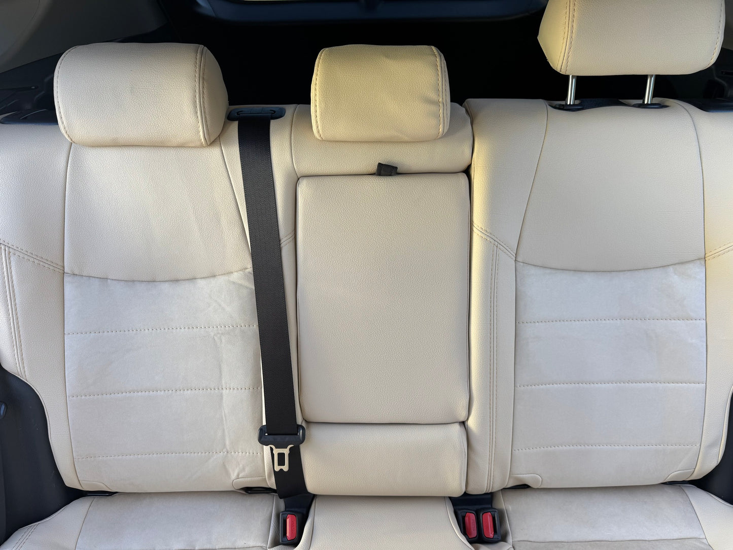 Set coprisedili su misura per Toyota Rav4 5 Hybrid (2018 - 2025), Leather style