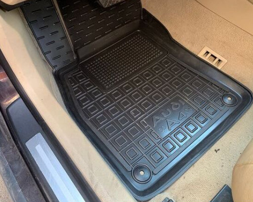Set tappetini di gomma su misura per Audi A4 (B6) (2000-2006)