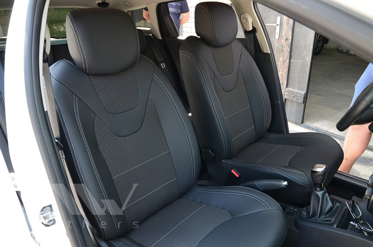 Set coprisedili su misura per Renault Clio IV (2012-2019), Dynamic Style