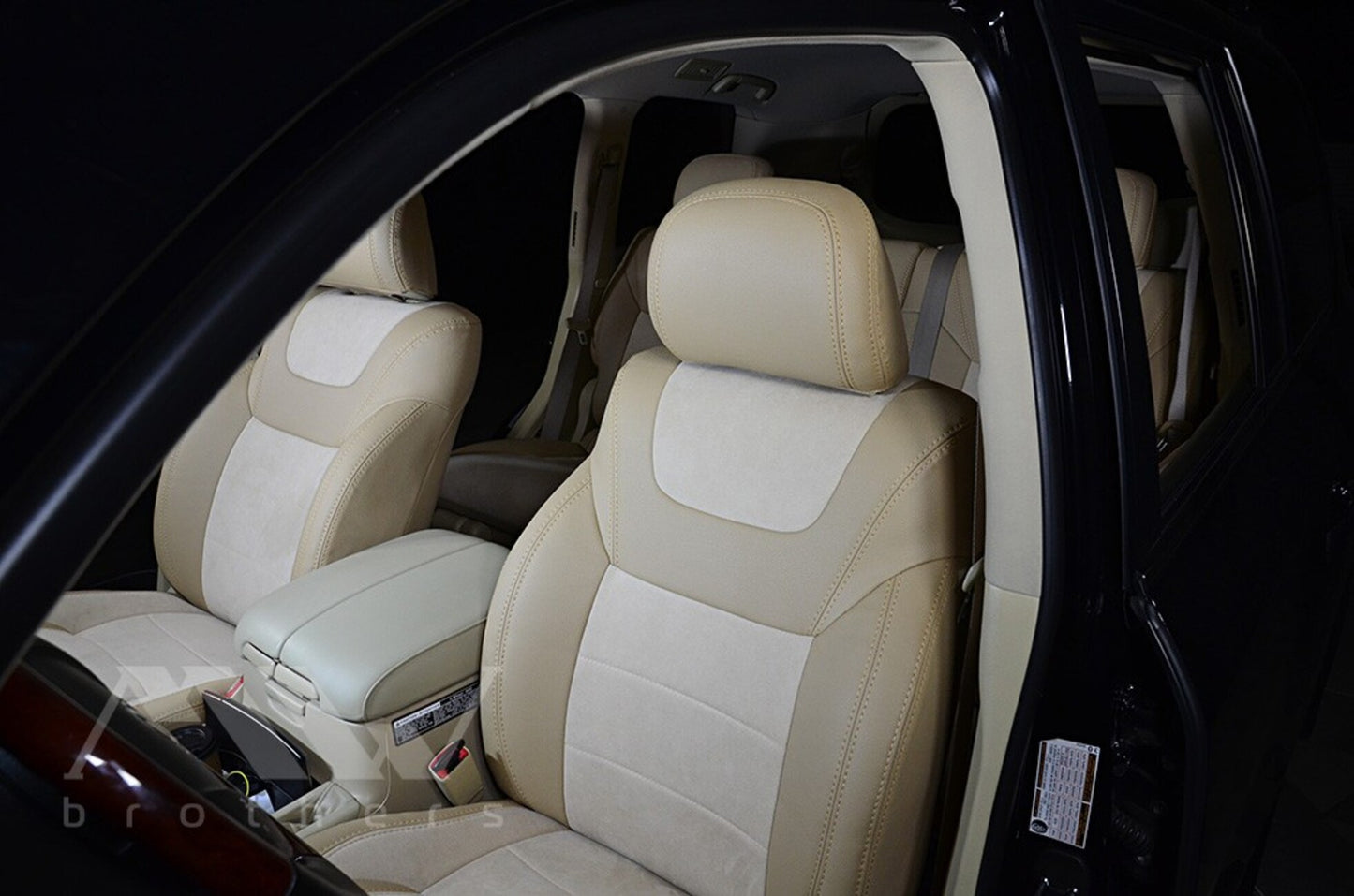 Set coprisedili su misura per Lexus LX 570 (J200) (2007-2022), Leather Style