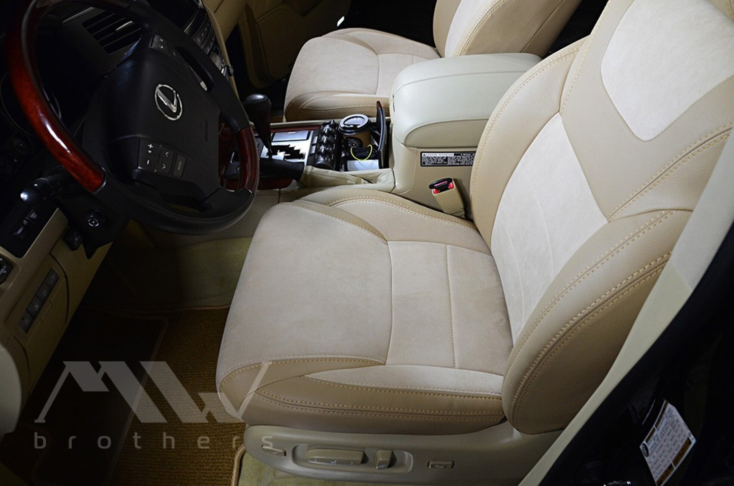 Set coprisedili su misura per Lexus LX 570 (J200) (2007-2022), Leather Style