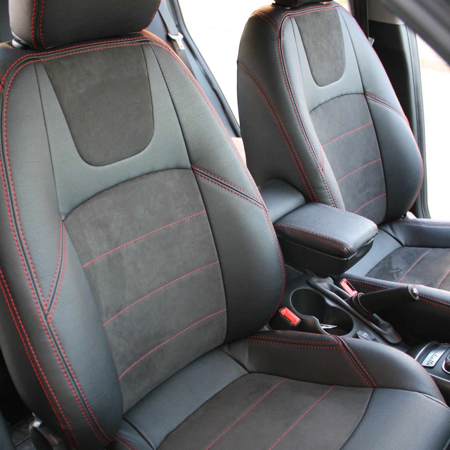 Set coprisedili su misura per  Alfa Romeo Giulietta Restyling(2013-2020), Leather Style