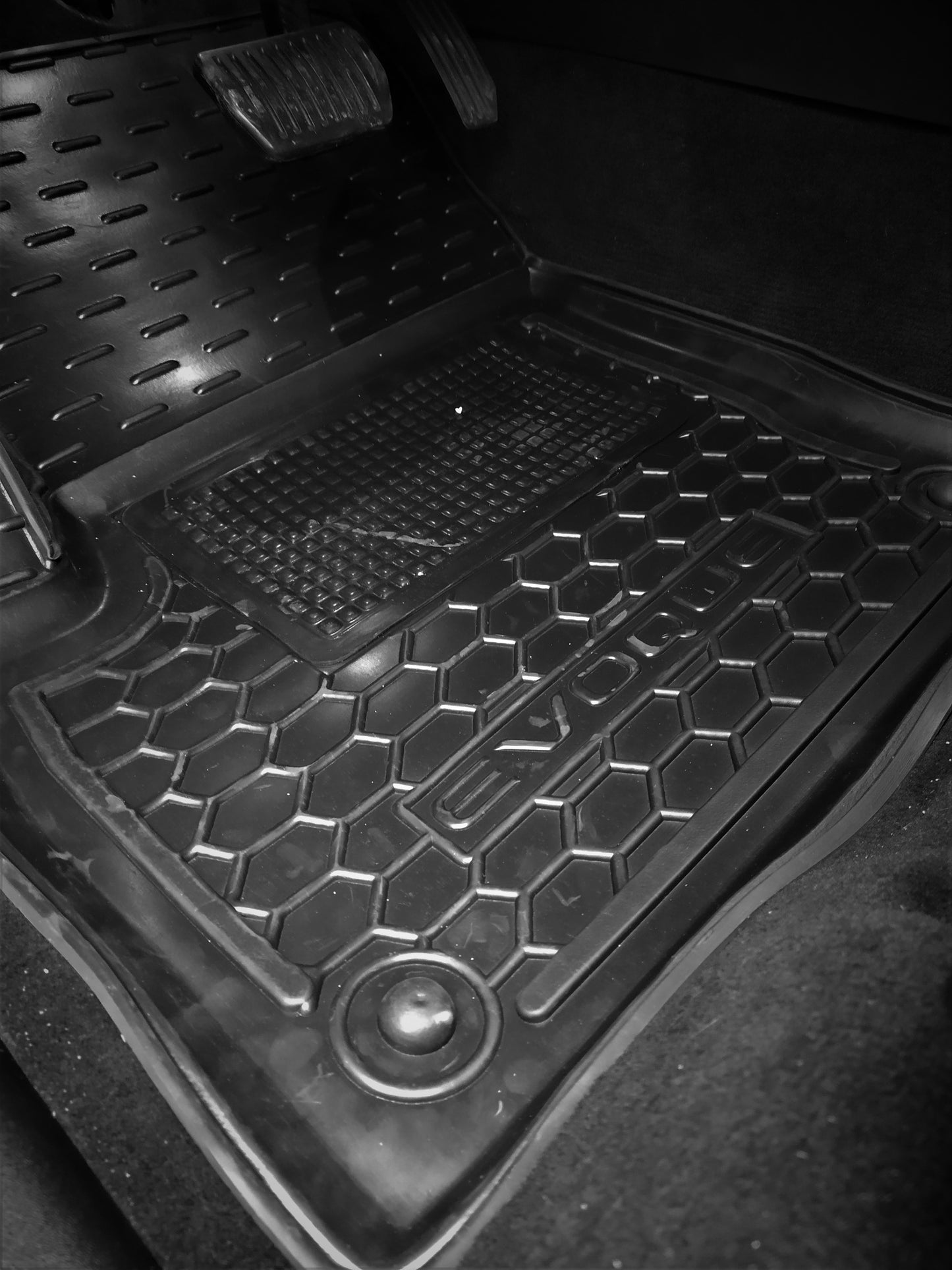 Set tappetini di gomma su misura per  Land Rover Range Rover Evoque (2011-2018)