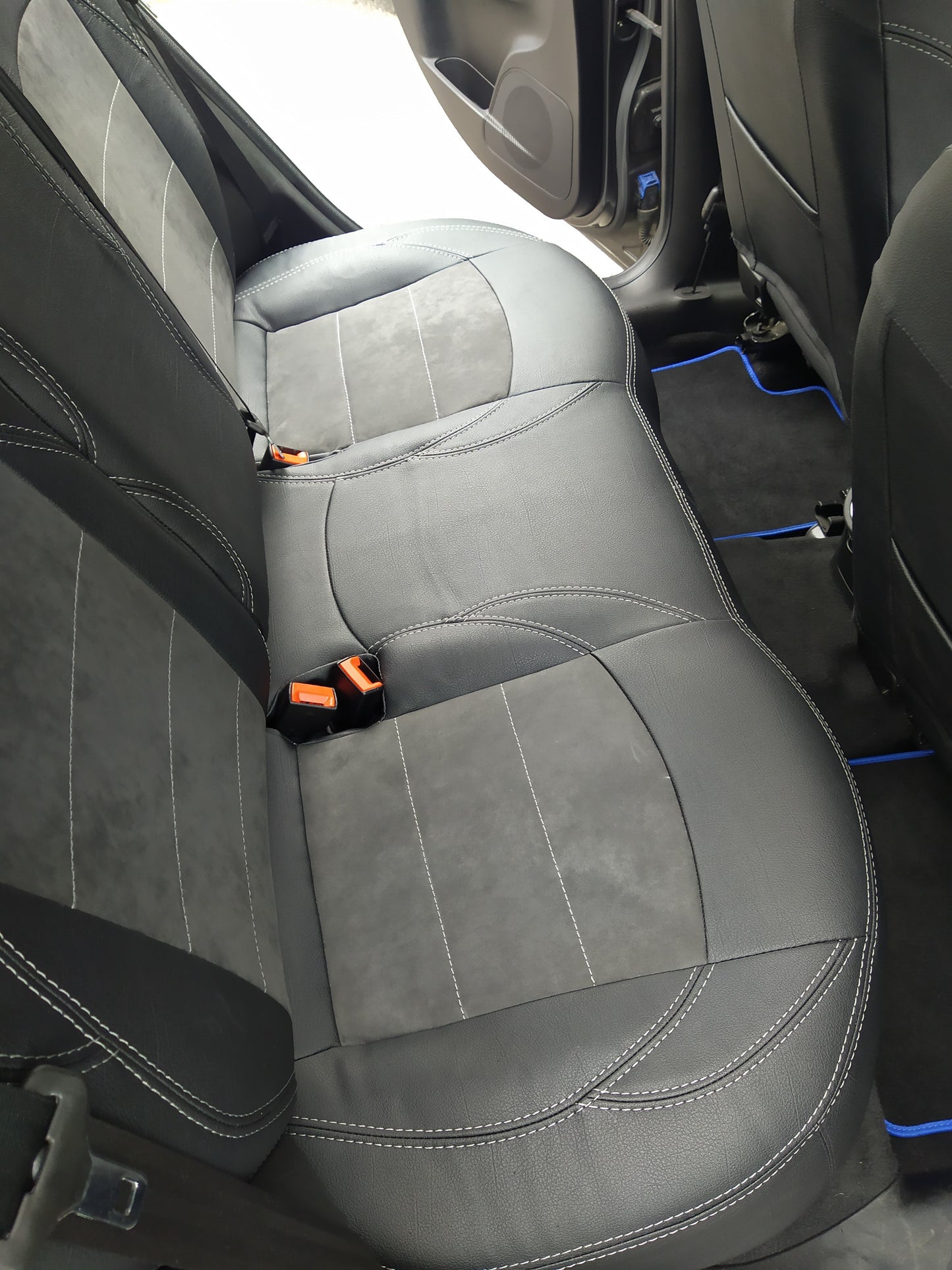 Set coprisedili su misura per  Alfa Romeo Giulietta Restyling(2013-2020), Leather Style