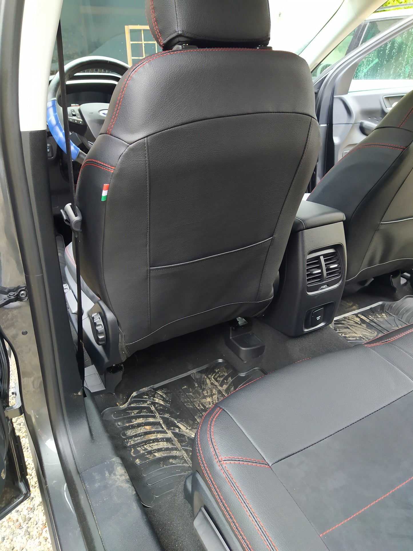 Set coprisedili su misura per Ford Kuga III (2019–oggi) Hybrid, Leather Style
