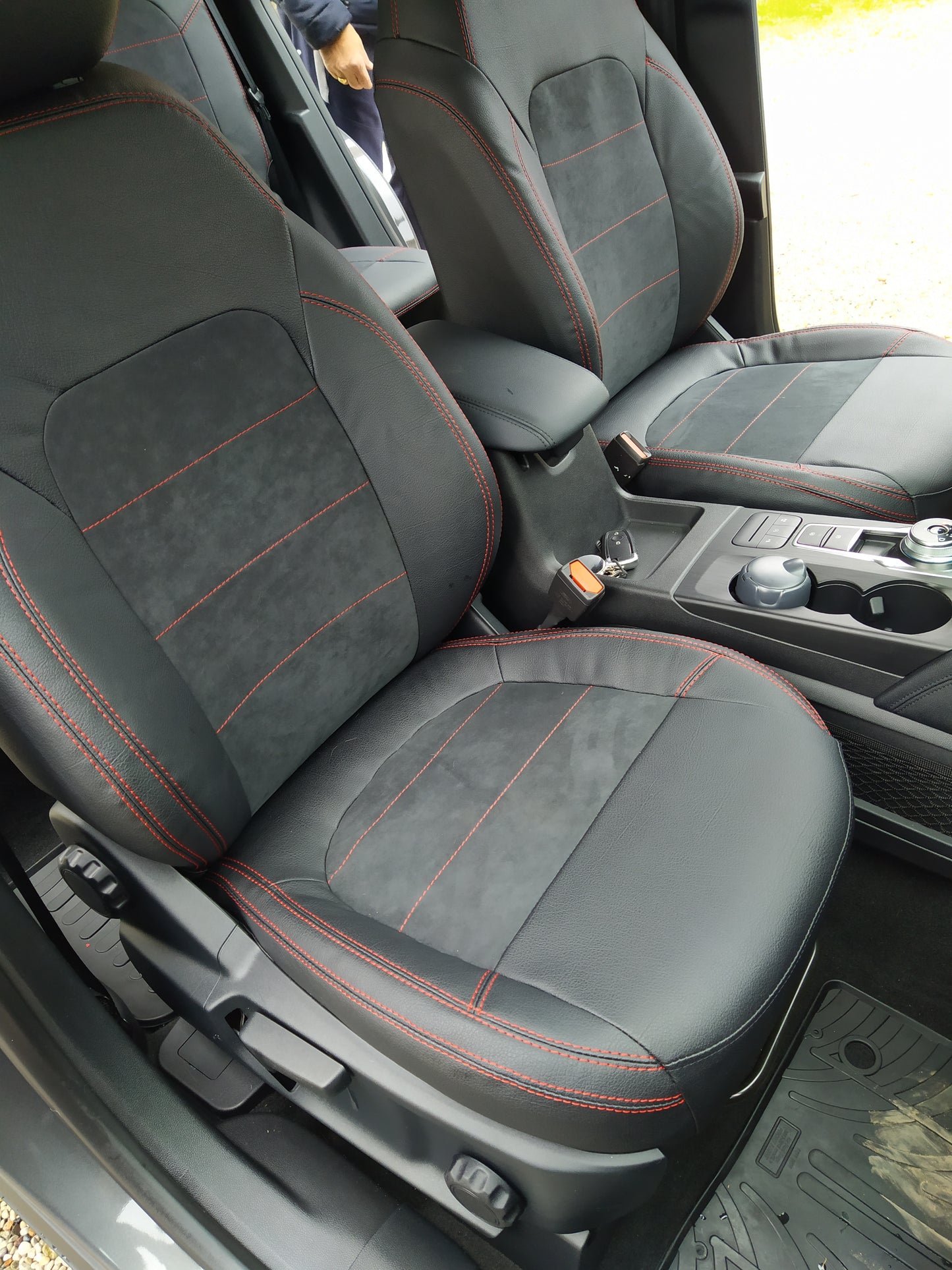 Set coprisedili su misura per Ford Kuga III (2019–oggi) Hybrid, Leather Style