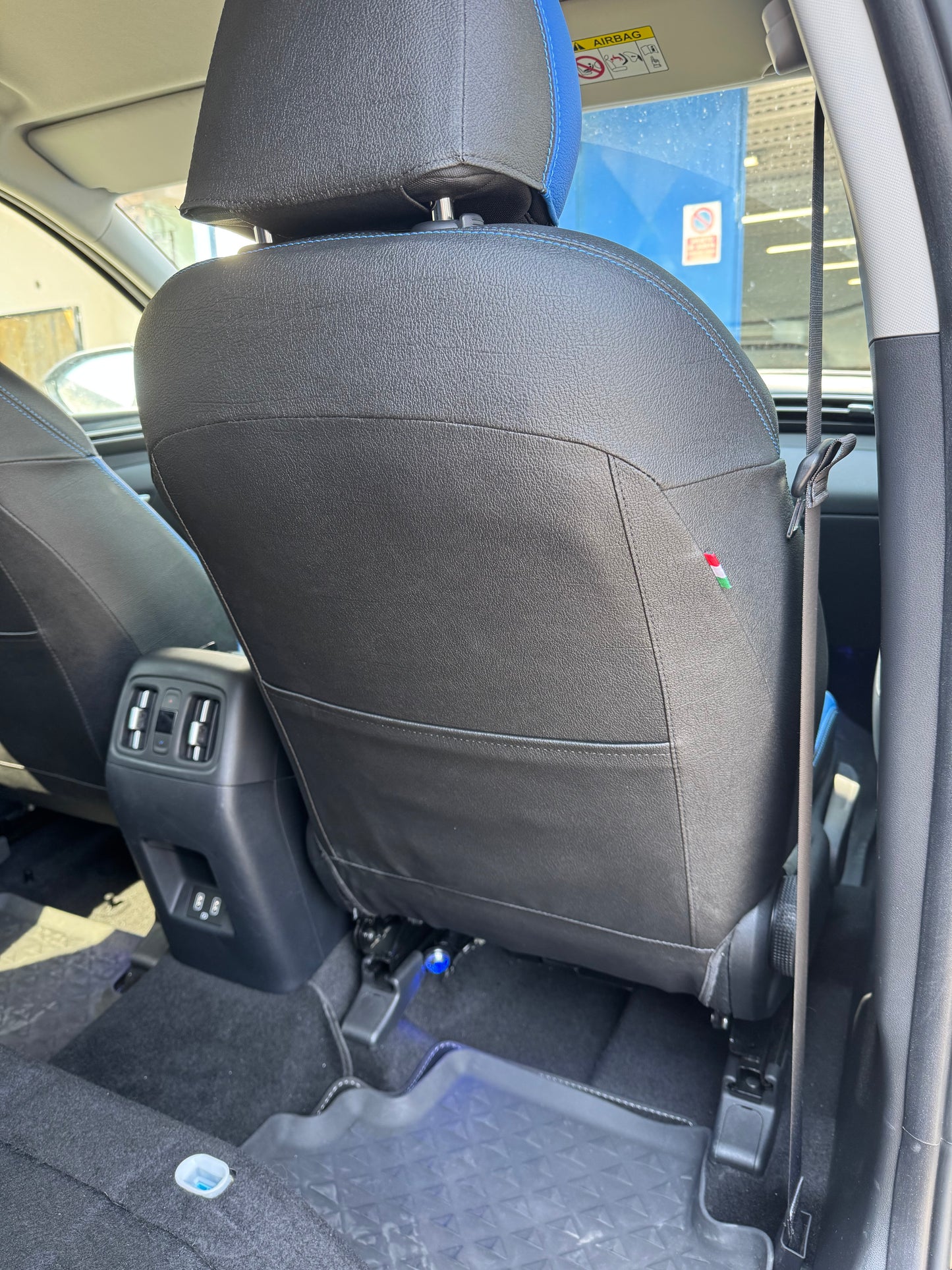 Maßgefertigtes Sitzbezugsset für Hyundai Tucson 4 (NX4) Hybrid (2020–heute), Leder-Look