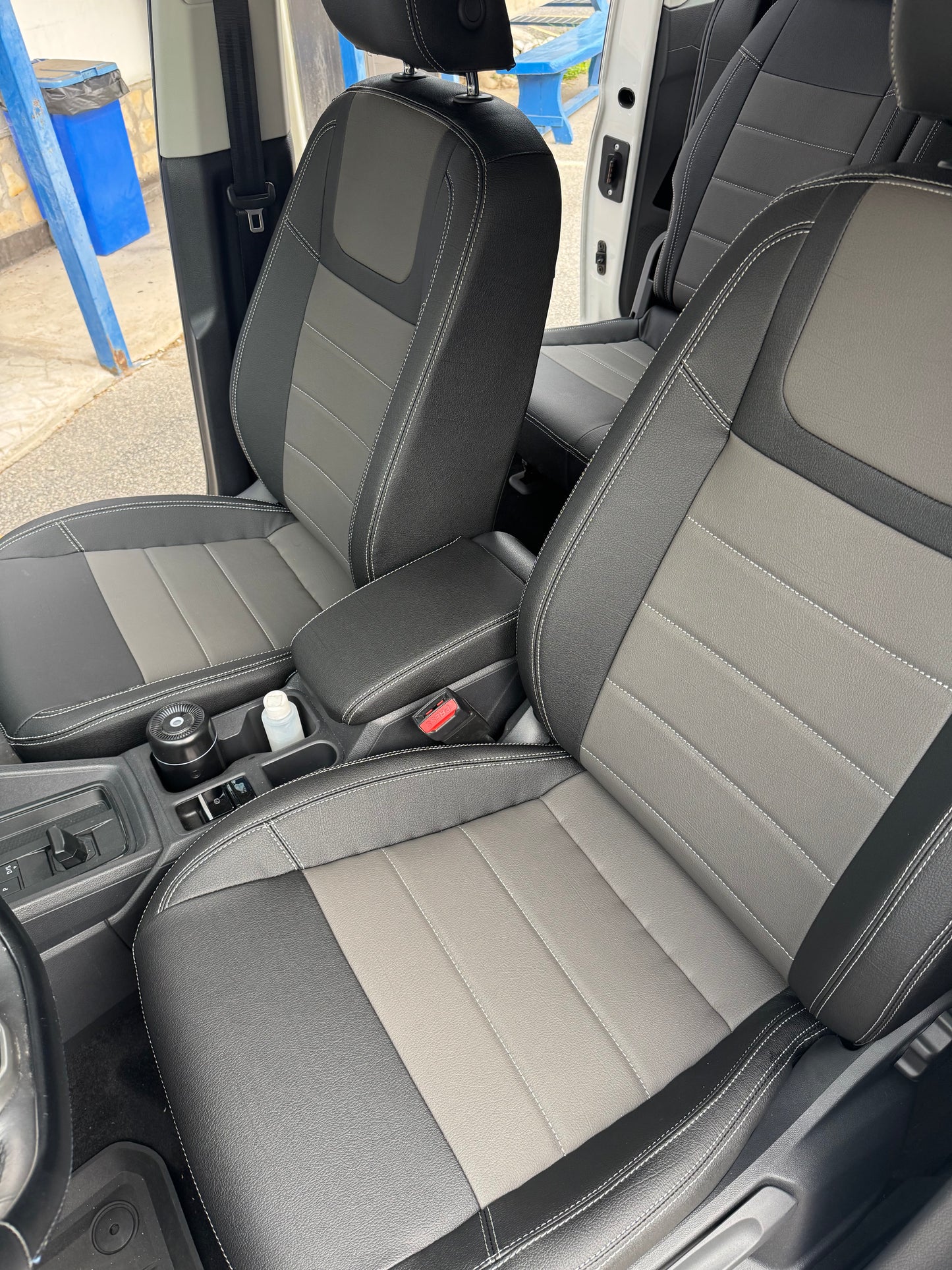 Set coprisedili su misura per Volkswagen Caddy 4 Maxi (2020-oggi)