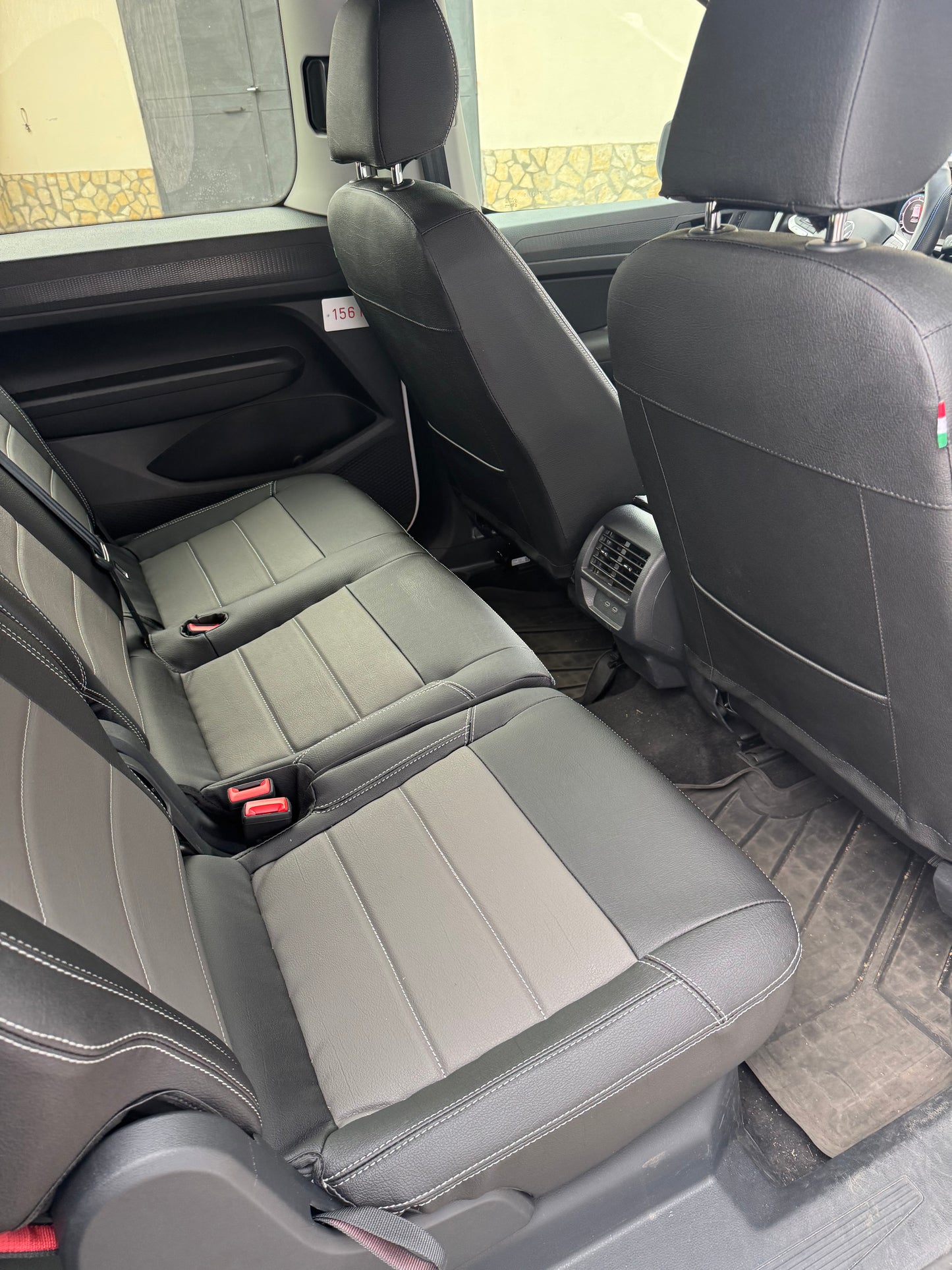 Set coprisedili su misura per Volkswagen Caddy 4 Maxi (2020-oggi)