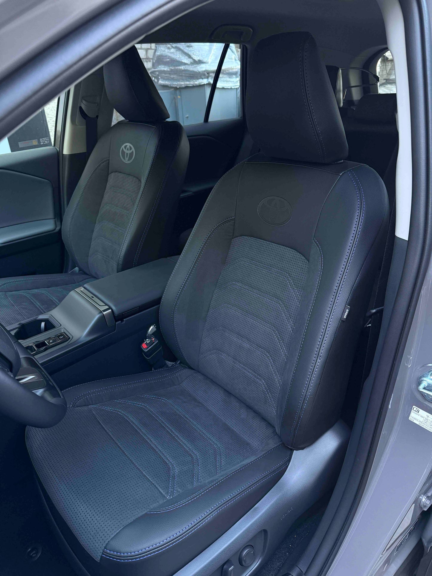 Set coprisedili su misura per Toyota RAV4 6 (XA60) (2025-oggi), Leather Style