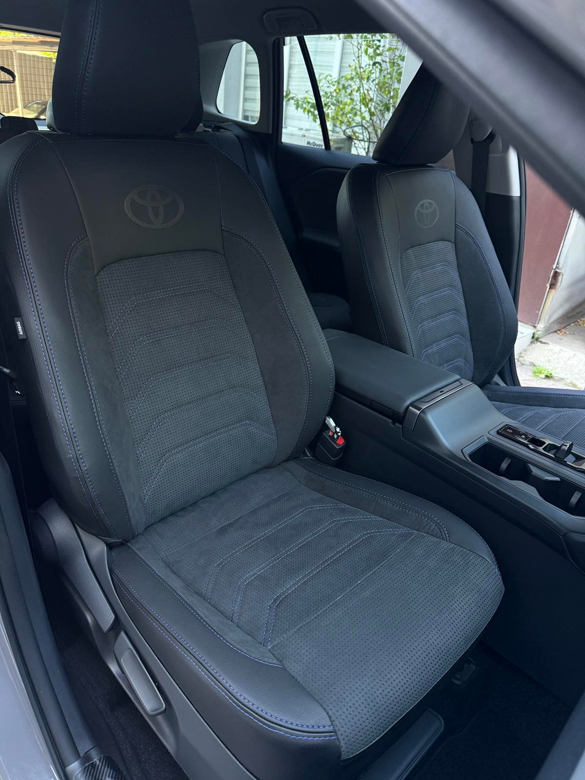 Set coprisedili su misura per Toyota RAV4 6 (XA60) (2025-oggi), Leather Style