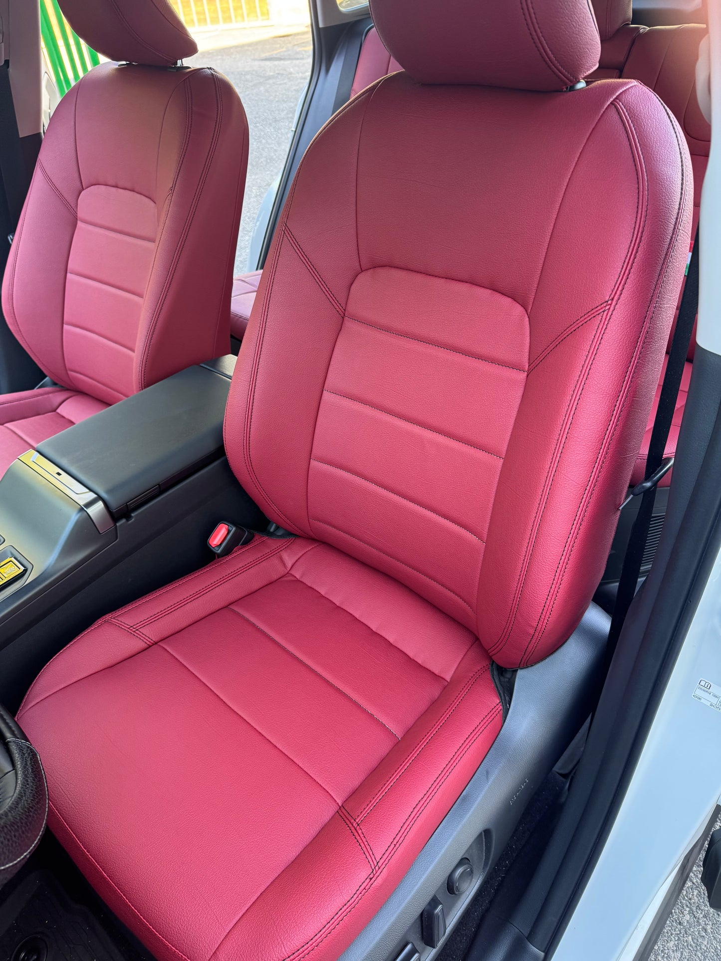 Set coprisedili su misura per Toyota RAV4 6 (XA60) (2025-oggi), Dynamic Style