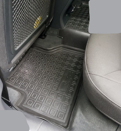 Set tappetini di gomma su misura per Audi Q3 (8U) (2011-2018)