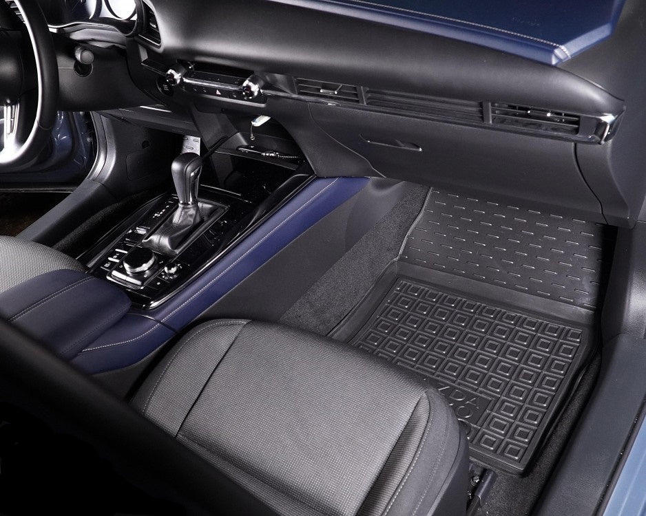 Set tappetini di gomma su misura per Mazda CX-30 (2019-oggi)